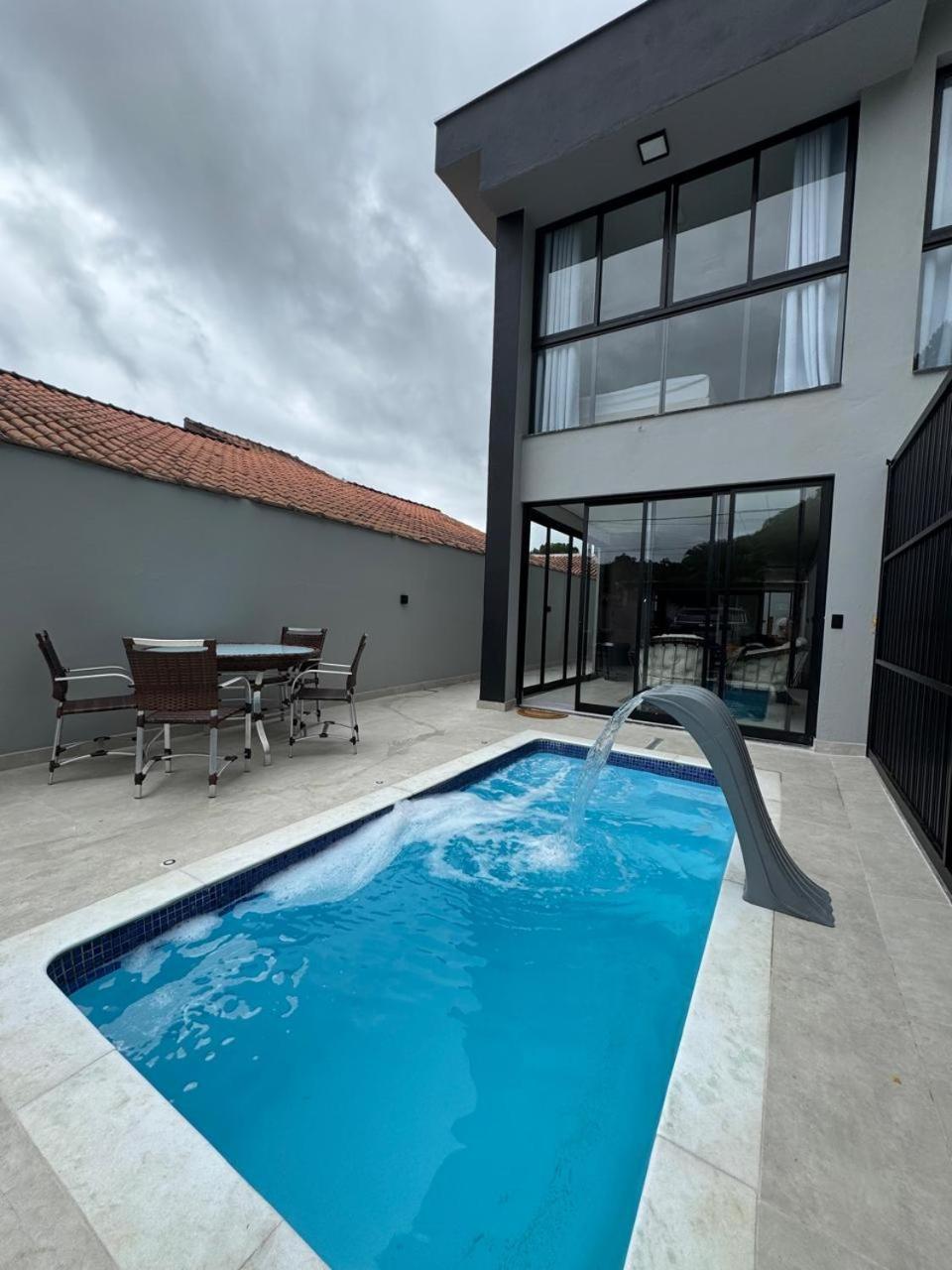 Casa Dylan - Com Piscina Casa de férias Ubatuba
